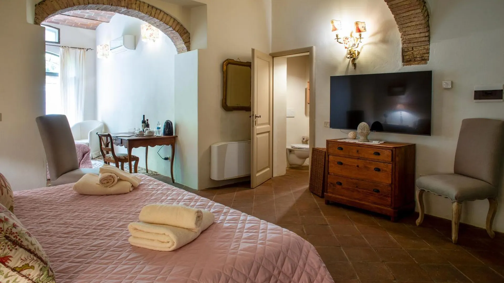Bed & Breakfast La Locanda Di Villa Toscana Bibbona