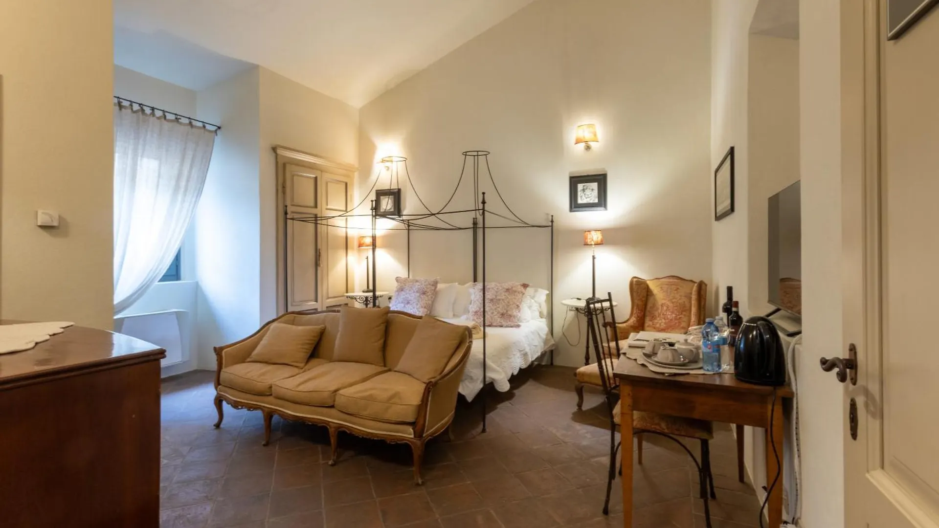 La Locanda Di Villa Toscana Bibbona Italy